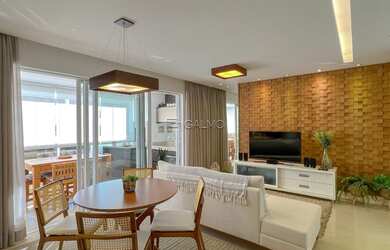 Imagem: O apartamento possui 3 Dormitórios, 3 Banheiros, 2 Vagas na