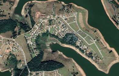 Imagem 2: Terreno em Condomínio para Venda em Piracaia, Condominio Porto Laranjeiras