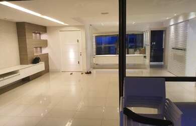 Imagem: O apartamento possui 3 Dormitórios, 4 Banheiros, 3 Vagas na