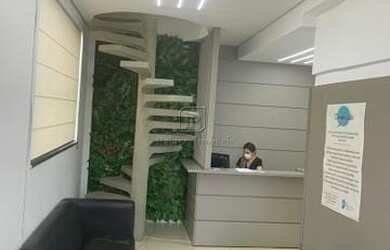 Imagem: O depósito possui 2 Vagas na garagem, 16m² de Área e está