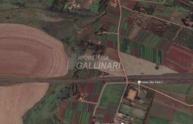 Imagem: O terreno possui 110000m² de Área e está localizado em Parque