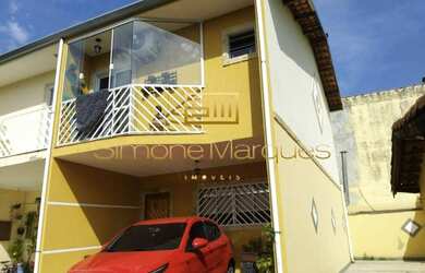 Imagem: A casa em condomínio possui 3 Dormitórios, 3 Banheiros, 2