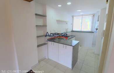 Imagem 13: Catete, Flamengo, ao lado entrada Metrô, cozinha americana, vista agradavel,...