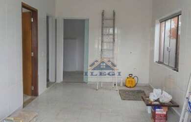 Imagem: O depósito possui 65m² de Área e está localizado em Santa