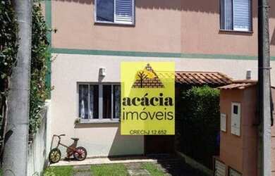 Imagem: A casa possui 2 Dormitórios, 2 Banheiros, 1 Vaga na garagem