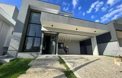 Imagem: A casa em condomínio possui 3 Dormitórios, 2 Banheiros, 2