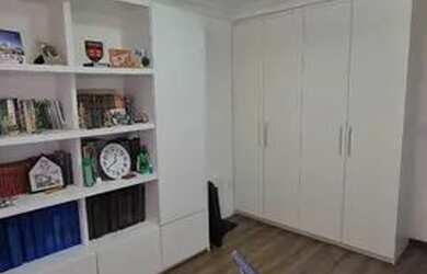 Imagem 7: Ap. 4/4. Varanda, 190m² de Área, 2 Vagas na garageme5 Dormitórios