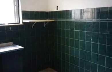 Imagem 4: Alugo apto 2/4. 1 Banheiroe2 Dormitórios