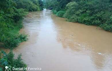 Imagem: A chácara possui 18.300m² de Área e está localizado em