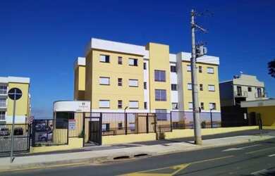 Imagem: O apartamento possui 2 Dormitórios, 1 Banheiro, 1 Vaga na garagem