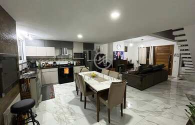 Imagem 1: Lindo sobrado na Colina do Sol