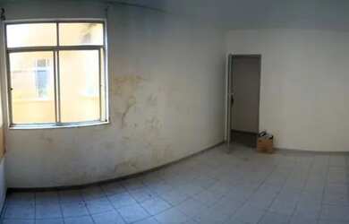 Imagem 7: Alugo apto 2/4. 1 Banheiroe2 Dormitórios