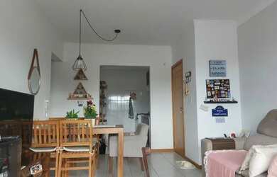 Imagem: O apartamento possui 2 Dormitórios, 2 Banheiros, 2 Vagas na