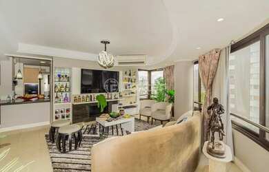 Imagem: O apartamento possui 3 Dormitórios, 3 Banheiros, 104m² de