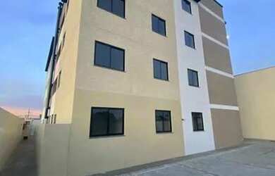 Imagem: O apartamento possui 3 Dormitórios, 1 Banheiro, 1 Vaga na garagem