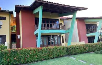 Imagem: A casa em condomínio possui 4 Dormitórios, 4 Banheiros, 2