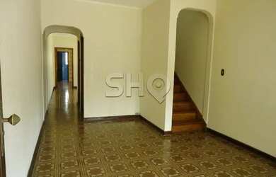 Imagem: A casa possui 2 Dormitórios, 4 Banheiros, 2 Vagas na garagem