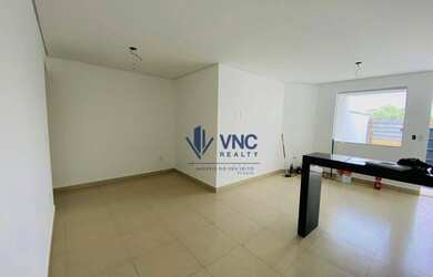 Imagem: A casa possui 2 Dormitórios, 2 Banheiros, 1 Vaga na garagem