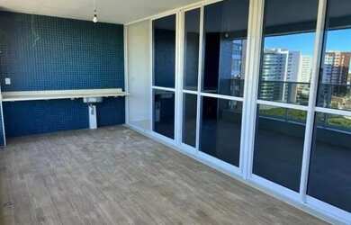 Imagem: O apartamento na cobertura possui 4 Dormitórios, 4 Banheiros