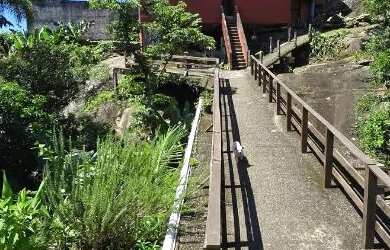 Imagem 7: 02 casas á venda situada na Praia da Gamboa -SC