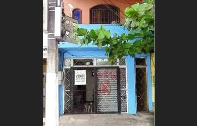 Imagem: A casa possui 5 Dormitórios, 4 Banheiros, 1 Vaga na garagem