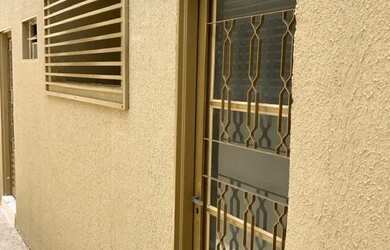 Imagem: O quarto e está localizado em Vila Santa Efigênia, Goiânia