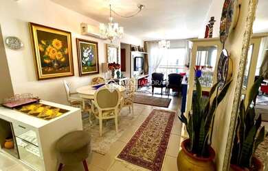 Imagem: O apartamento possui 3 Dormitórios, 4 Banheiros, 2 Vagas na