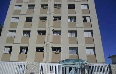 Imagem: O apartamento possui 1 Dormitório, 1 Banheiro, 49m² de Área