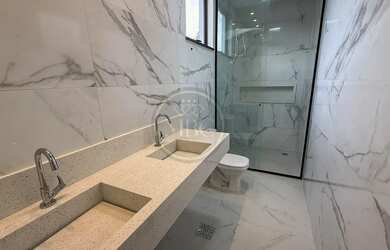 Imagem 16: Casa Duplex disponível para venda com 5 suítes, Reserva do Parque -...