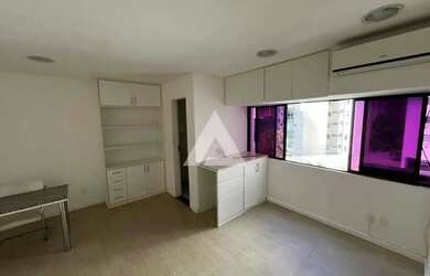 Imagem: O depósito possui 32m² de Área e está localizado em Graça