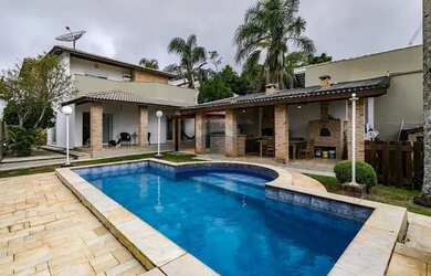 Imagem 2: Sobrado com 3 suítes para locação no Condomínio Aruã Eco Park Lagos...