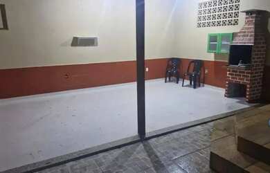 Imagem 7: Casa de rua. Piscina, Churrasqueira, 403m² de Áreae3 Vagas na garagem