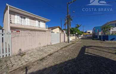 Imagem 4: Amplo sobrado em localização central nobre