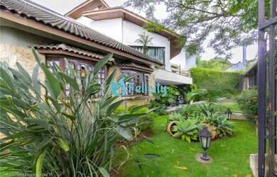 Imagem: Casa com 3 suítes, 4 vagas, 398m2 no City América