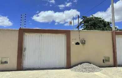 Imagem: A casa possui 2 Dormitórios, 1 Banheiro, 186m² de Área e