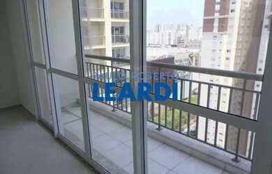 Imagem: O depósito possui 1 Vaga na garagem, 47m² de Área e está