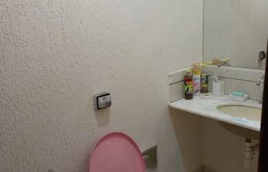 Imagem 6: Casa alto padrão. Piscina, Churrasqueira, VarandaeÁrea de serviço