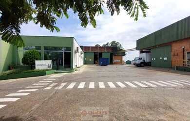 Imagem: O terreno possui 6.690m² de Área, Imóvel novo e está localizado