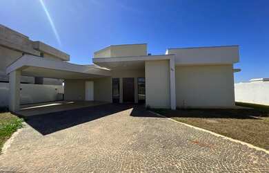 Imagem: A casa em condomínio possui 3 Dormitórios, 5 Banheiros, 4