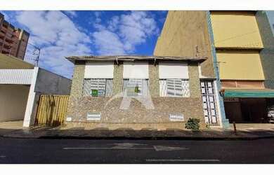 Imagem: O terreno possui 617m² de Área e está localizado em Centro