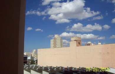 Imagem: O apartamento possui 1 Dormitório, 1 Banheiro, 35m² de Área