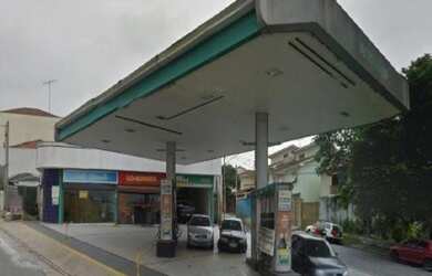 Imagem: O terreno possui 616m² de Área e está localizado em Água