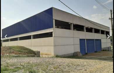 Imagem: O terreno possui 10.000m² de Área e está localizado em Jardim