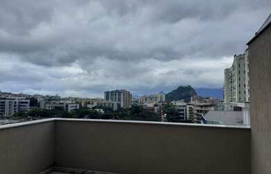 Imagem: O apartamento possui 3 Dormitórios, 3 Banheiros, 2 Vagas na