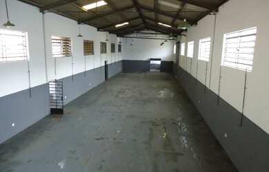 Imagem: O depósito possui 1000m² de Área e está localizado em Jardim