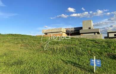 Imagem 4: Jardins Bolonha vendo lote quitado com 300m² em condomínio fechado FGR