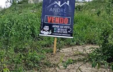 Imagem: O terreno possui 600m² de Área e está localizado em Gravatá