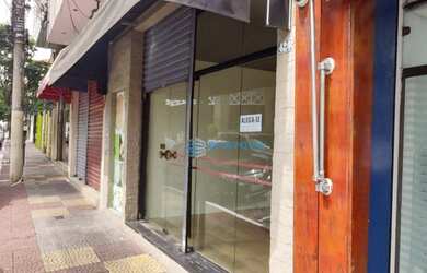 Imagem: O depósito possui 200m² de Área e está localizado em Santa