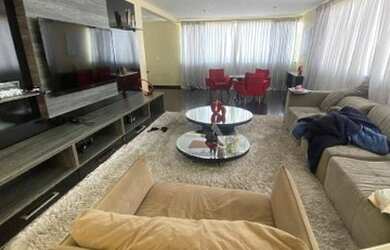 Imagem: A casa em condomínio possui 4 Dormitórios, 5 Banheiros, 4