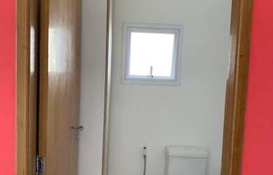 Imagem: O depósito possui 1 Vaga na garagem, 28m² de Área e está